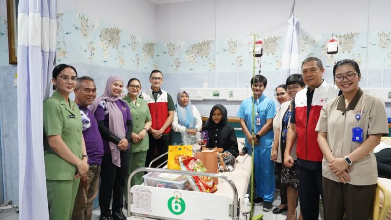 Persit KCK Koorcab Rem 043 Beri Dukungan untuk 13 Anak Penderita Thalasemia