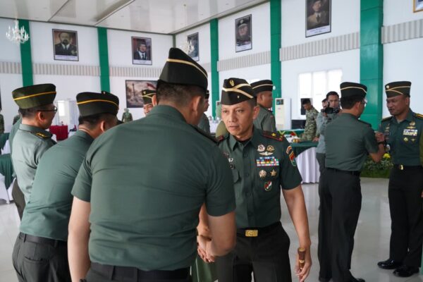 Danrem 043/Gatam Hadiri Sertijab Asintel Kasdam XXI/Radin Inten