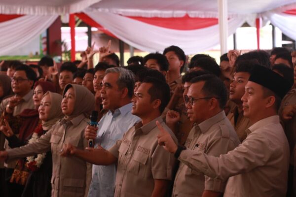 Ahmad Muzani Apresiasi 300 Prestasi SMA YP Unila, Dorong Jadi Laboratorium Pendidikan Indonesia